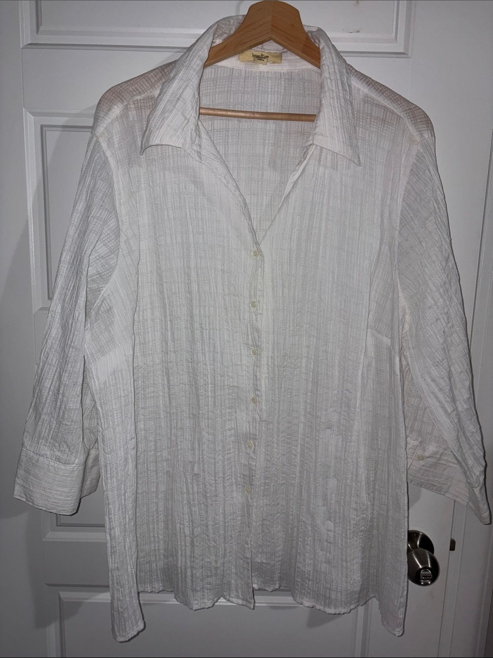 Women's White Button-Front Lightweight Shirt